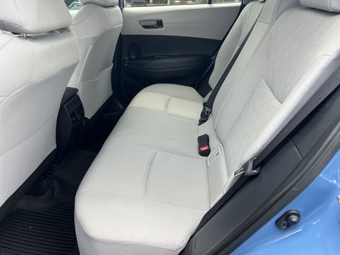 Used 2026 Toyota Corolla Cross LE FWD image 32