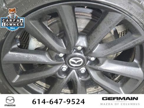 Used 2023 MAZDA MAZDA3 Hatchback w/Premium Plus Pkg image 12