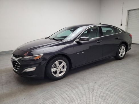Used 2022 Chevrolet Malibu LS w/ Driver Confidence Package II image 2