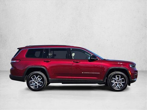 New 2025 Jeep Grand Cherokee L Limited w/ Luxury Tech Group II RWD image 5