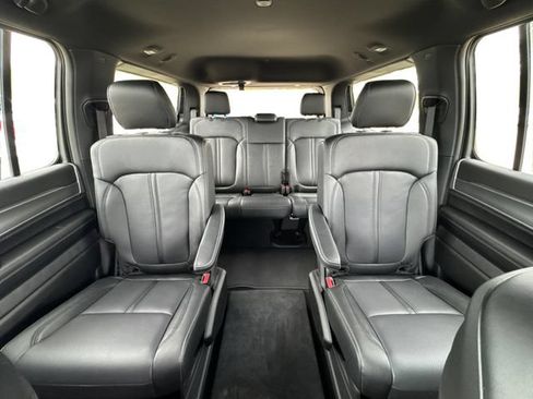 Used 2026 Jeep Grand Wagoneer Limited AWD/4WD image 14