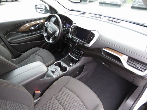 Used 2021 GMC Terrain SLE image 15
