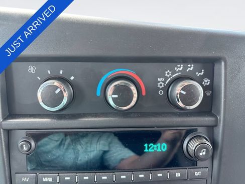 New 2026 Chevrolet Express 4500 w/ Power Convenience Package RWD image 17