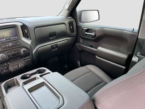 Used 2024 Chevrolet Silverado 1500 Custom Trail Boss w/ LPO, Dark Essentials Package AWD/4WD image 21