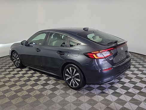 Certified 2023 Honda Civic EX-L image 9