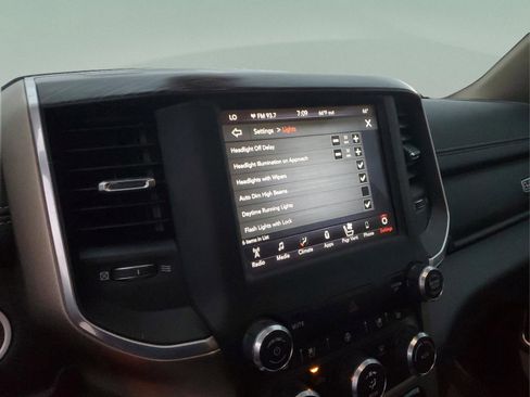 Certified 2020 RAM 1500 Laramie image 16