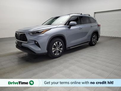 Used 2021 Toyota Highlander XLE