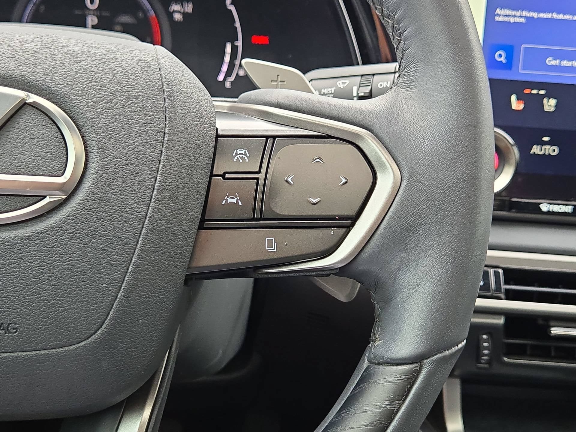 Used 2024 Lexus RX 350 Premium Plus w/ Convenience Package FWD image 21