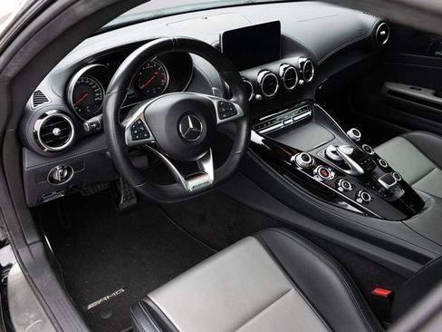 Used 2017 Mercedes-Benz AMG GT Coupe image 6