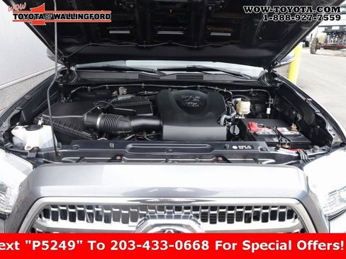 Certified 2017 Toyota Tacoma TRD Sport image 10