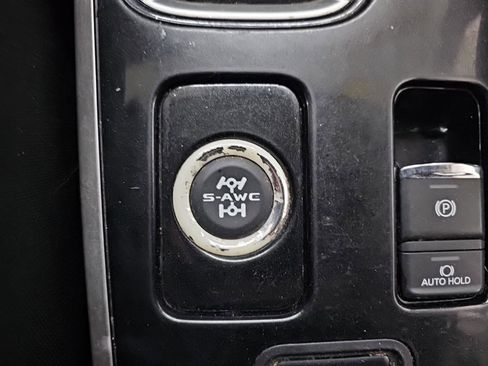 Used 2018 Mitsubishi Outlander SE image 20