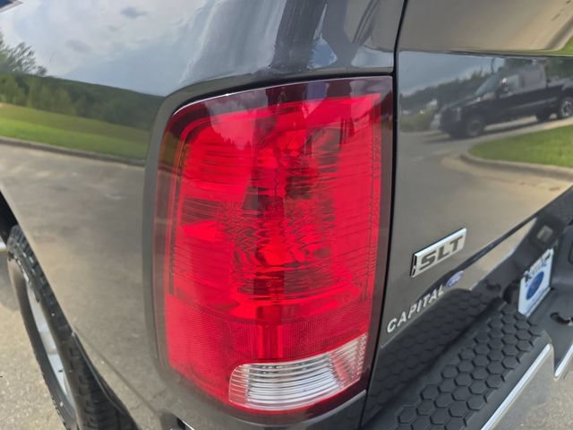 Used 2016 RAM 1500 Classic SLT RWD image 34