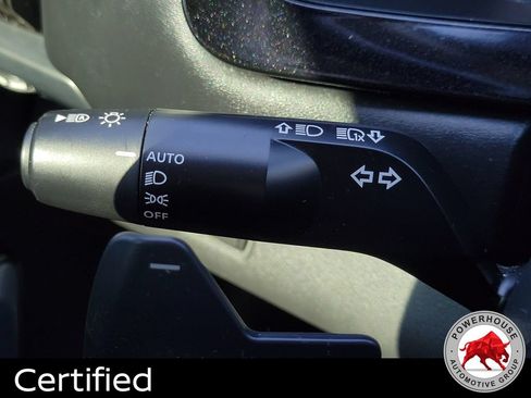Used 2024 Nissan Pathfinder SL w/ SL Premium Package FWD image 30