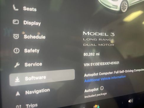 Used 2019 Tesla Model 3 Long Range image 3