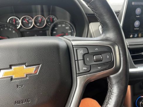 Used 2021 Chevrolet Tahoe LT w/ LT Signature Package image 15