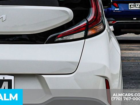 Used 2025 Kia Soul LX w/ LX Technology Package image 15