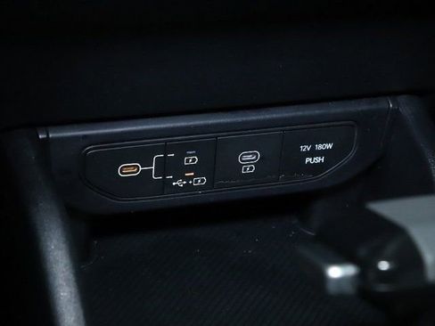 Used 2025 Kia K4 LXS image 26