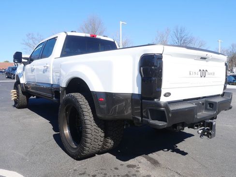 Used 2025 Ford F450 King Ranch w/ FX4 Off-Road Package image 6