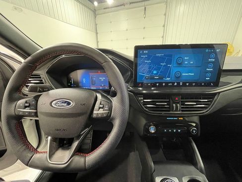 Used 2025 Ford Escape ST-Line w/ Tech Pack #1 AWD/4WD image 36