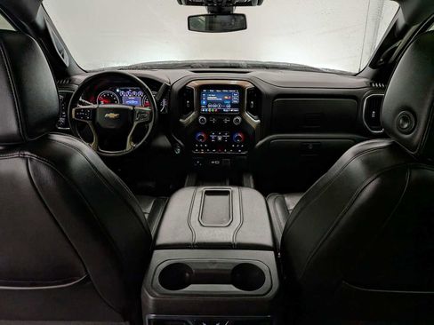 Used 2021 Chevrolet Silverado 1500 High Country w/ Safety Package II image 17