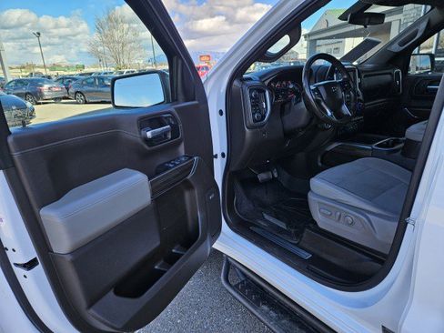 Used 2019 Chevrolet Silverado 1500 RST w/ All-Star Edition image 8