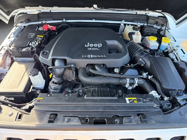 Used 2020 Jeep Wrangler Unlimited Sport AWD/4WD image 28