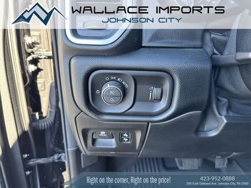 Used 2021 RAM 1500 Big Horn image 33