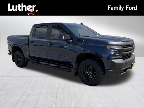 Used 2021 Chevrolet Silverado 1500 LT Trail Boss w/ Convenience Package II AWD/4WD image 1