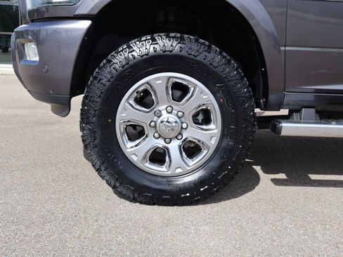 Used 2018 RAM 2500 Big Horn w/ Sport Appearance Group AWD/4WD image 14