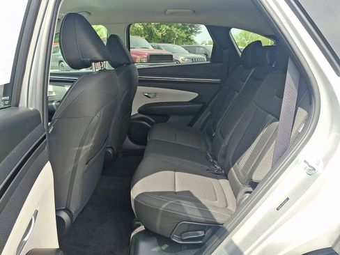 Certified 2024 Hyundai Tucson SEL AWD/4WD image 11
