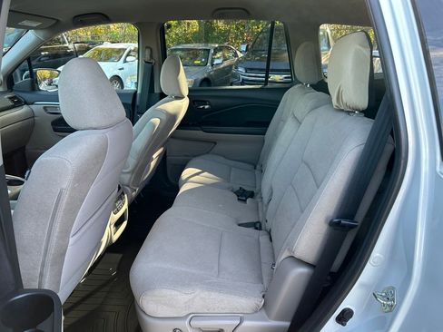 Used 2019 Honda Pilot EX image 26
