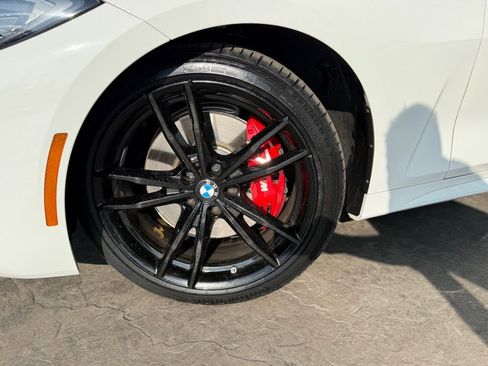 Used 2022 BMW M440i Coupe image 7