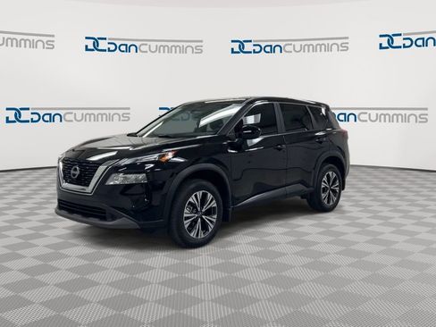 Used 2023 Nissan Rogue SV AWD/4WD image 4