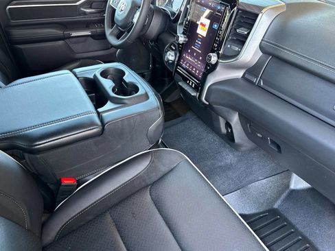 Used 2025 RAM 1500 Laramie AWD/4WD image 16