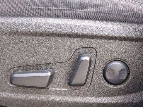 Used 2023 Hyundai Santa Fe SEL image 20