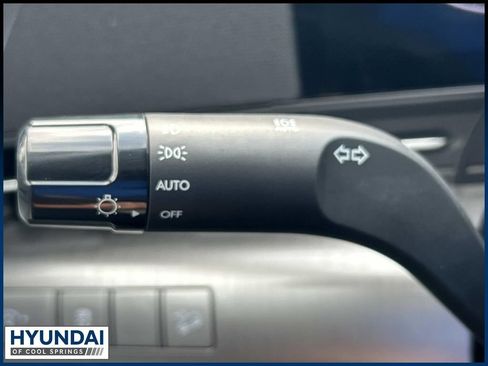 New 2027 Hyundai Kona SE FWD image 27