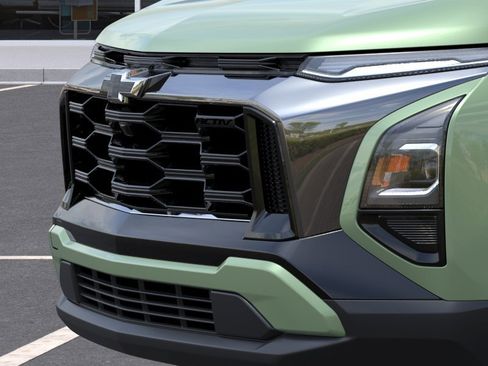 New 2026 Chevrolet Equinox ACTIV FWD image 13