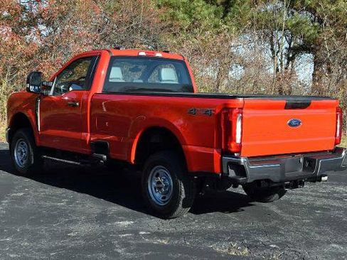 Certified 2024 Ford F250 XL w/ Snow Plow Prep Package image 4