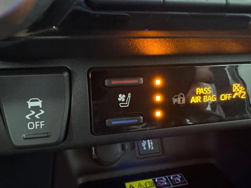 Used 2024 Toyota RAV4 Limited w/ Advanced Technology Package AWD/4WD image 26
