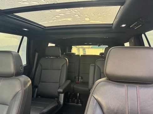 Used 2022 Chevrolet Tahoe RST w/ Luxury Package image 14