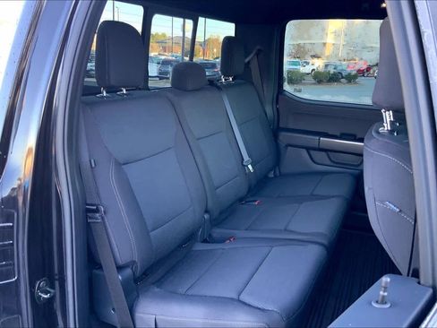 Used 2022 Ford F150 XLT w/ Equipment Group 302A High image 17