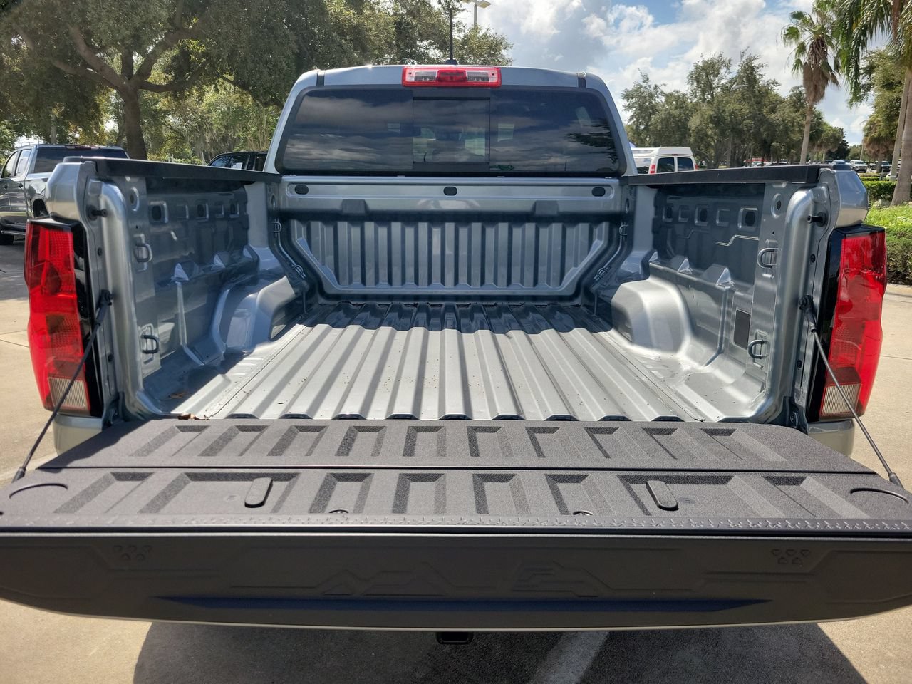 New 2026 Chevrolet Colorado Trail Boss AWD/4WD image 7