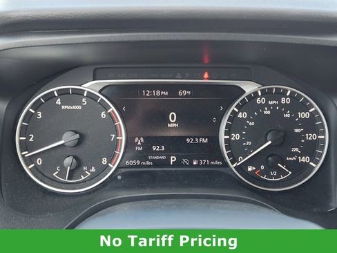 Certified 2025 Nissan Rogue SV image 14