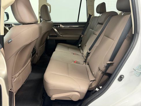 Used 2020 Lexus GX 460 Premium w/ Premium Package AWD/4WD image 8