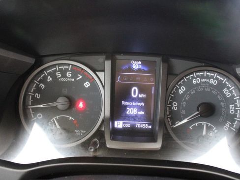 Certified 2020 Toyota Tacoma TRD Pro AWD/4WD image 33
