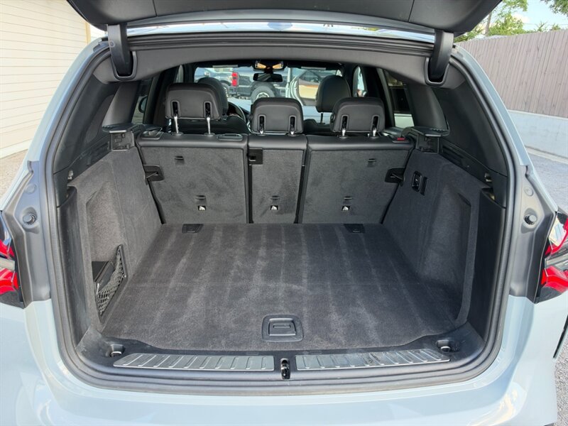 Used 2023 BMW X3 xDrive30i w/ M Sport Package AWD/4WD image 27