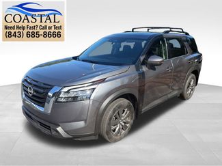 Used 2025 Nissan Pathfinder SV w/ SV Premium Package AWD/4WD video 1