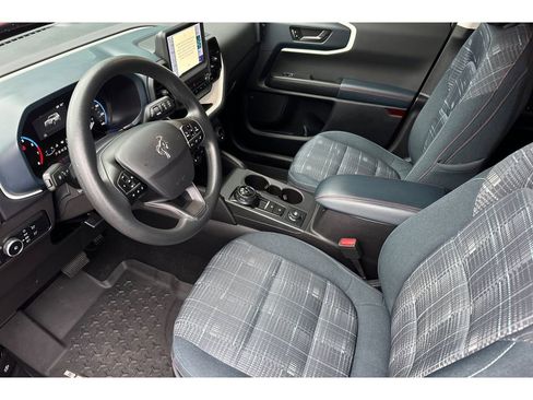 Used 2023 Ford Bronco Sport Heritage image 11