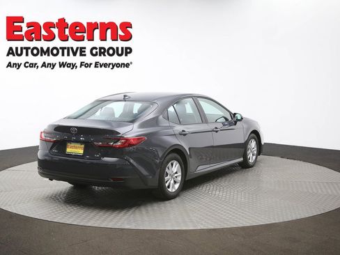 Used 2025 Toyota Camry LE FWD image 39