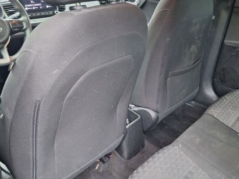 Used 2021 Kia Rio LX FWD image 4